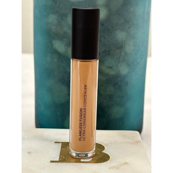 Laura Mercier NIB Flawless Fusion Concealer Full Size 4C DISCONTINUED - Picture 1 of 4